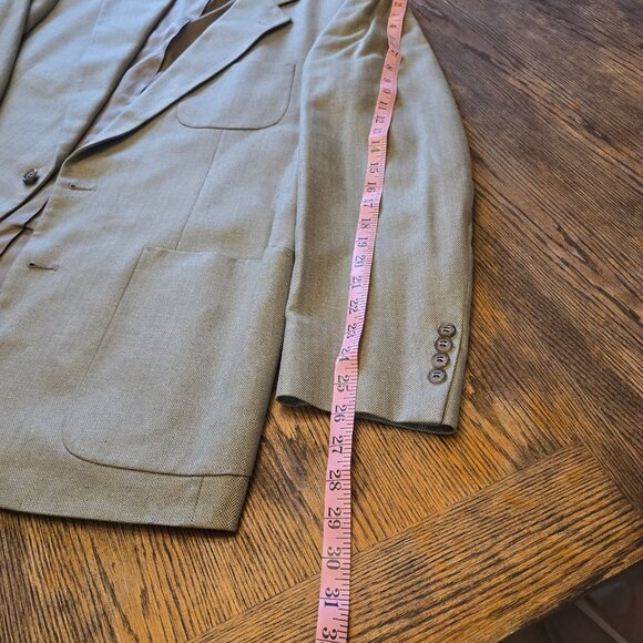 Men's LORD & TAYLOR METROPOLITAN Suit Coat Excellent Condition - Picture 12 of 16